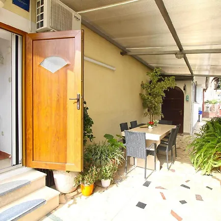 Fuer 3 Personen Ca 25 Qm In Rovinj, Istrien Istrische Riviera *