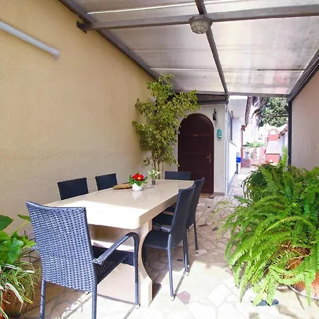 Fuer 3 Personen Ca 25 Qm In Rovinj, Istrien Istrische Riviera *